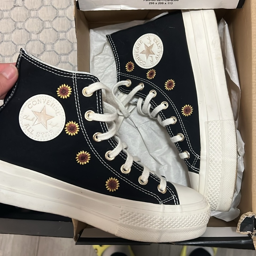 Converse Women's Black High-Top Sneakers - Picture 4 of 4